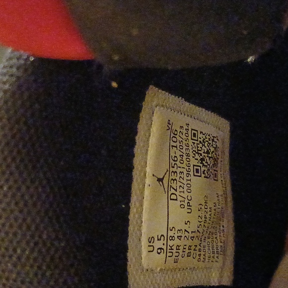 Jordan's - Picture 7 of 8